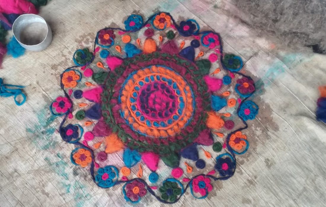 هنر کهن نمد مالی در اردکان فارس