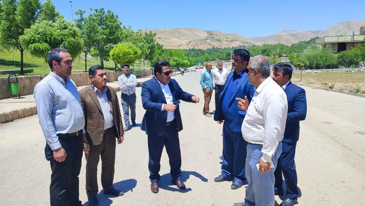 آماده سازی محل برگزاری بزرگداشت روز سپیدان