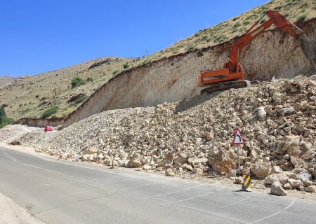 عملیات اجرایی تعریض جاده چله گاه