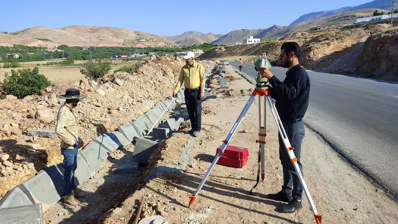 جدول گذاری ابتدای کمربندی شهرک شهید قاضی تا پارک غدیر ( کوهپایه)