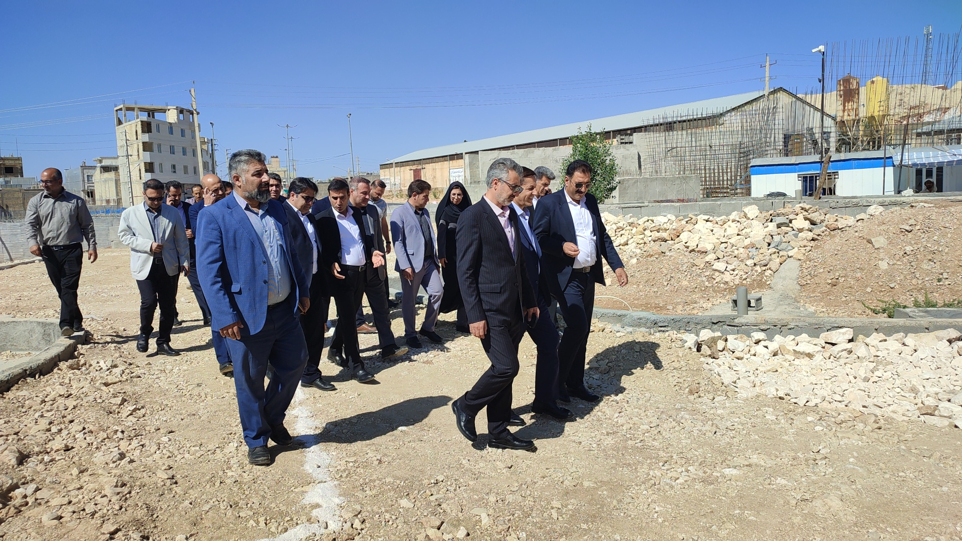 بازدید معاون امور شهرداری های سازمان شهرداری ها و دهیاری های کشور از میدان در حال ساخت آرتاکن شهرداری شهر اردکان شهرستان سپیدان