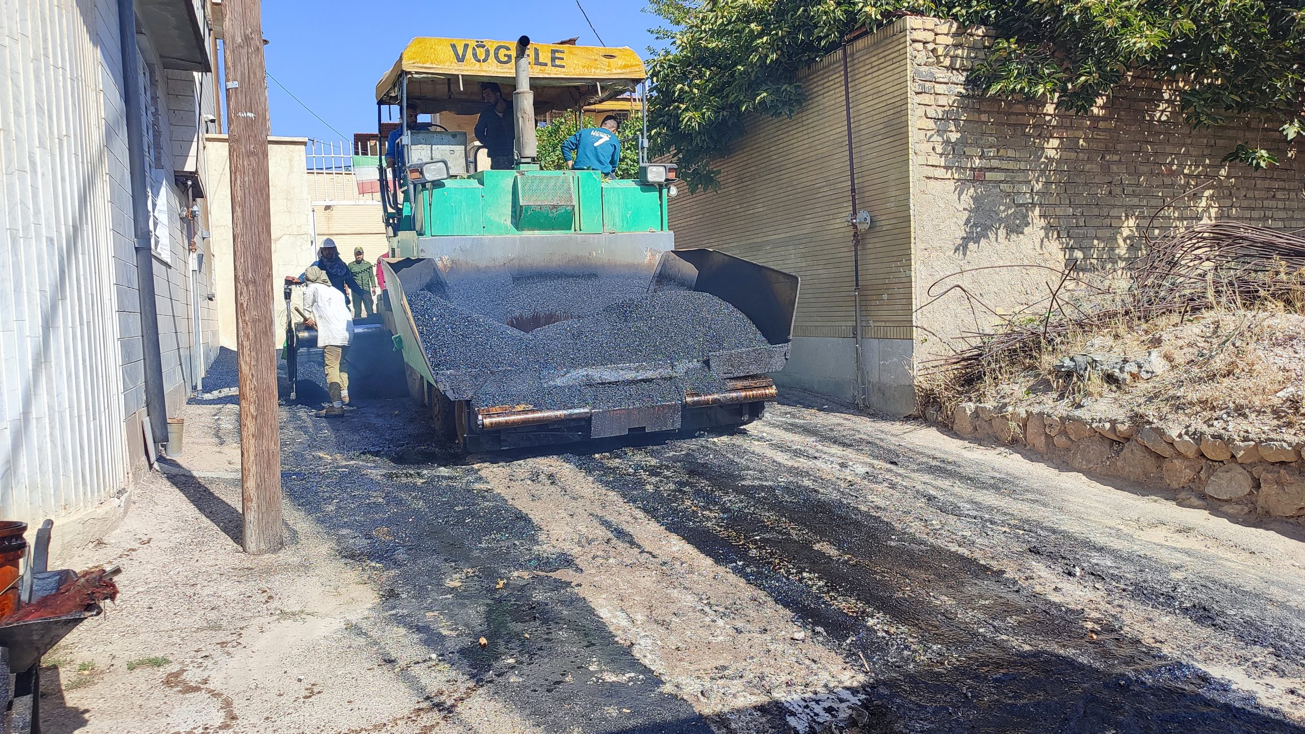 روکش و آسفالت ۶ کوچه در سطح شهر