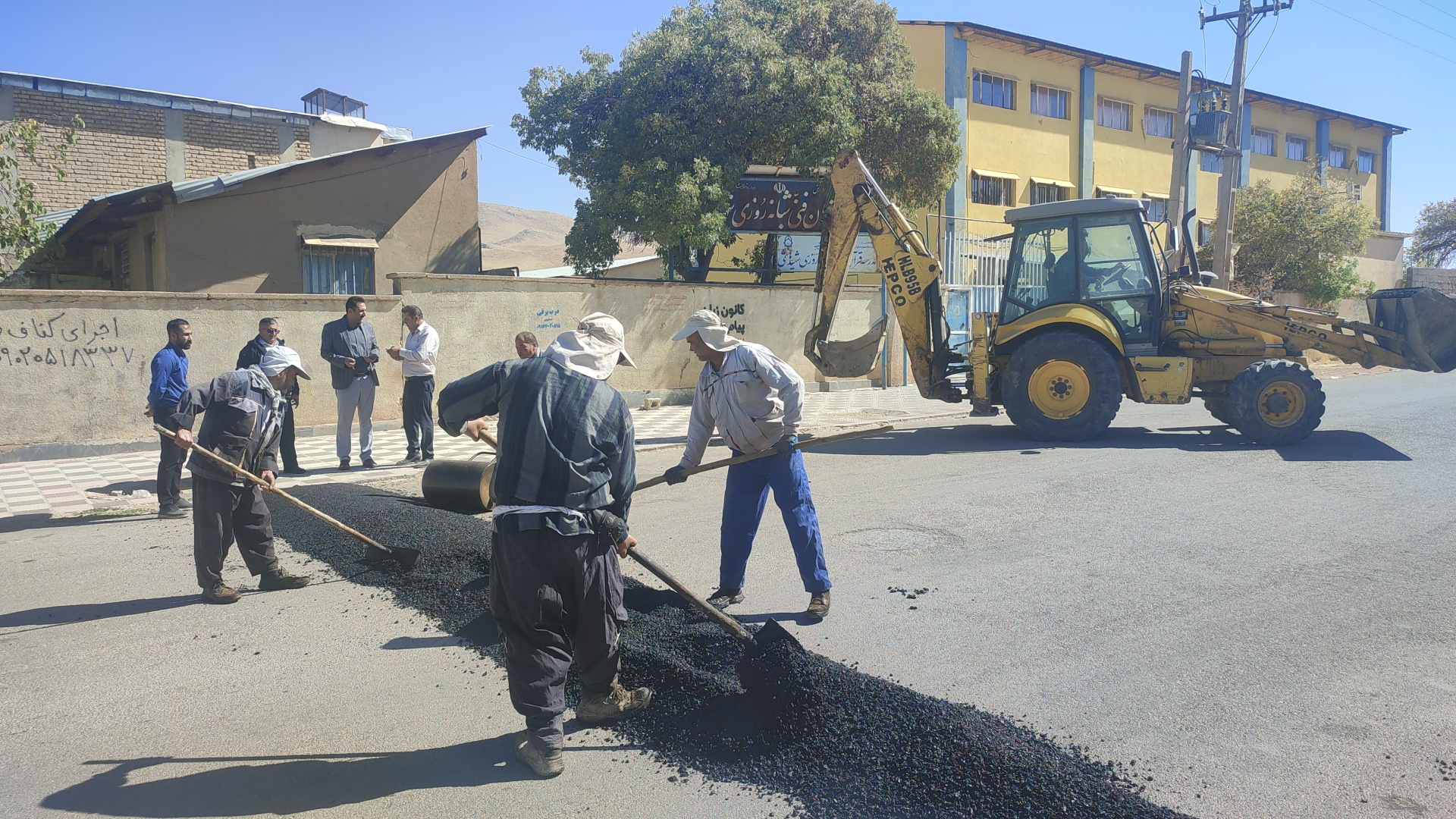 نصب سرعت گیرآسفالتی در شهرک شهدا