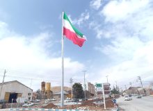 نصب پایه پرچم مرتفع میدان آرتاکن و پارک کوهپایه شهر اردکان
